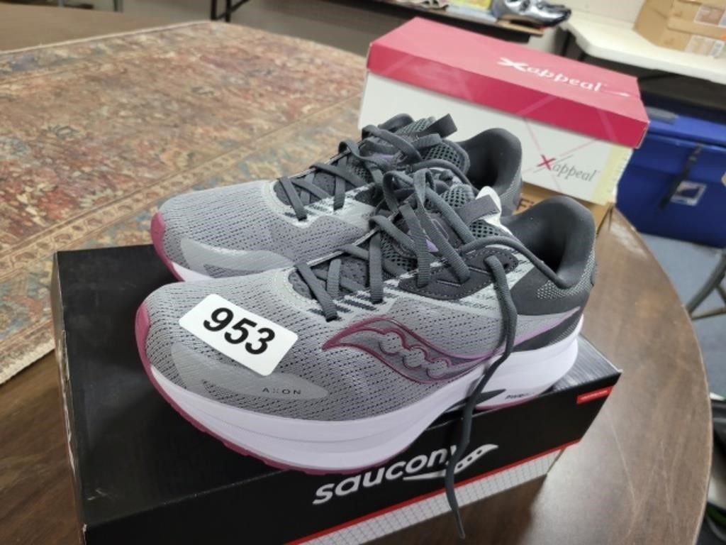 SAUCONY WOMENS SHOES NEW,  SIZE 9.5