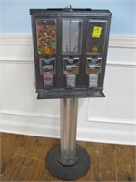 CURTIS 3 SECTION CANDY MACHINE NEEDS TO BE REKEYED