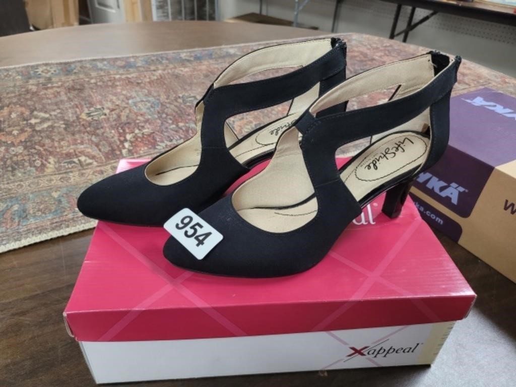 GIOVANNA LIFE STRIDE WOMENS PUMPS, NEW, SIZE 8
