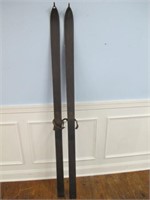 PAIR OF ANTIQUE WOODEN SKIS 76" LONG