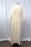 1940s Silk Crepe & Lace Wedding Dress, Veil+++