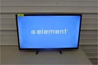 Element 32" Flat Screen TV w Remote