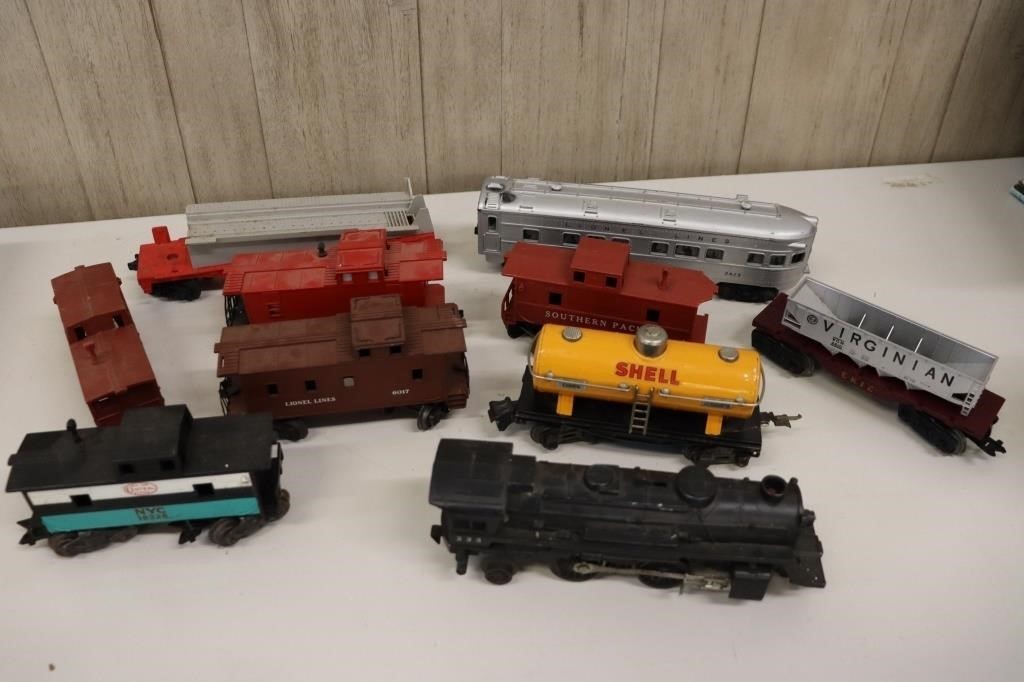 Locomotive & Train Cars