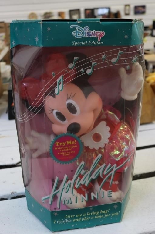 Holiday Minnie Mouse