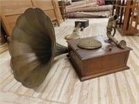 Pathe Gramophone with Horn.