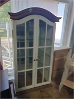 Table Top Curio Cabinet w/3 Glass Shelves-31t x