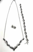 1/4 CT black & white diamond bracket & necklace