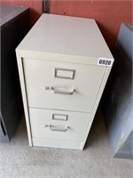 White 2Dr Metal File Cabinet 15x25x29"T
