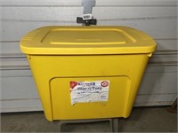 Tote w/Lid, Stor n'Tote, 20 Gallon, Yellow
