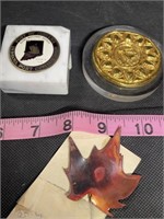 VTG Paper Weights and Natural Art Piece