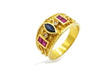 Synthetic sapphire, & 18ct gold ring