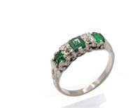 Art Deco period emerald & diamond ring