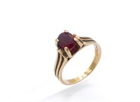 Synthetic ruby & 9ct rose gold ring