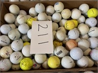 Lot of at least 100 golf balls; mixed brands