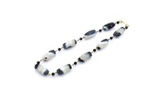 Black & white agate bead necklace