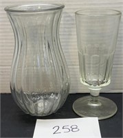 (2) clear glass vases