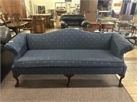 Vanguard Sofa, Hickory NC 82"L