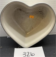 Vintage pfaltzgraff heart shaped bowl