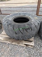 Toyo Loader Tire 20.5 X 25