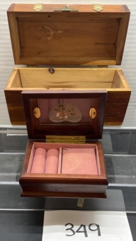 Vintage wooden trinket / jewelry boxes