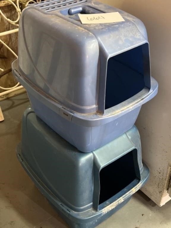 (2) litter box containers