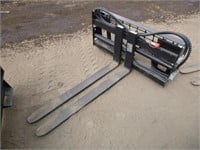 AGT Skid Steer Hydraulic Forks & Frame