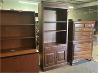 Lighted Display Cabinet W/ 1 Drawer And Cupboard