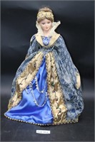 Queen Guinevere Doll Anastasia Collection