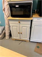 Small Kitchen Style Cabinet