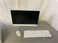 HP Computer Monitor, Keyboard & Mouse
