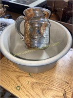 Pottery mug and bowl