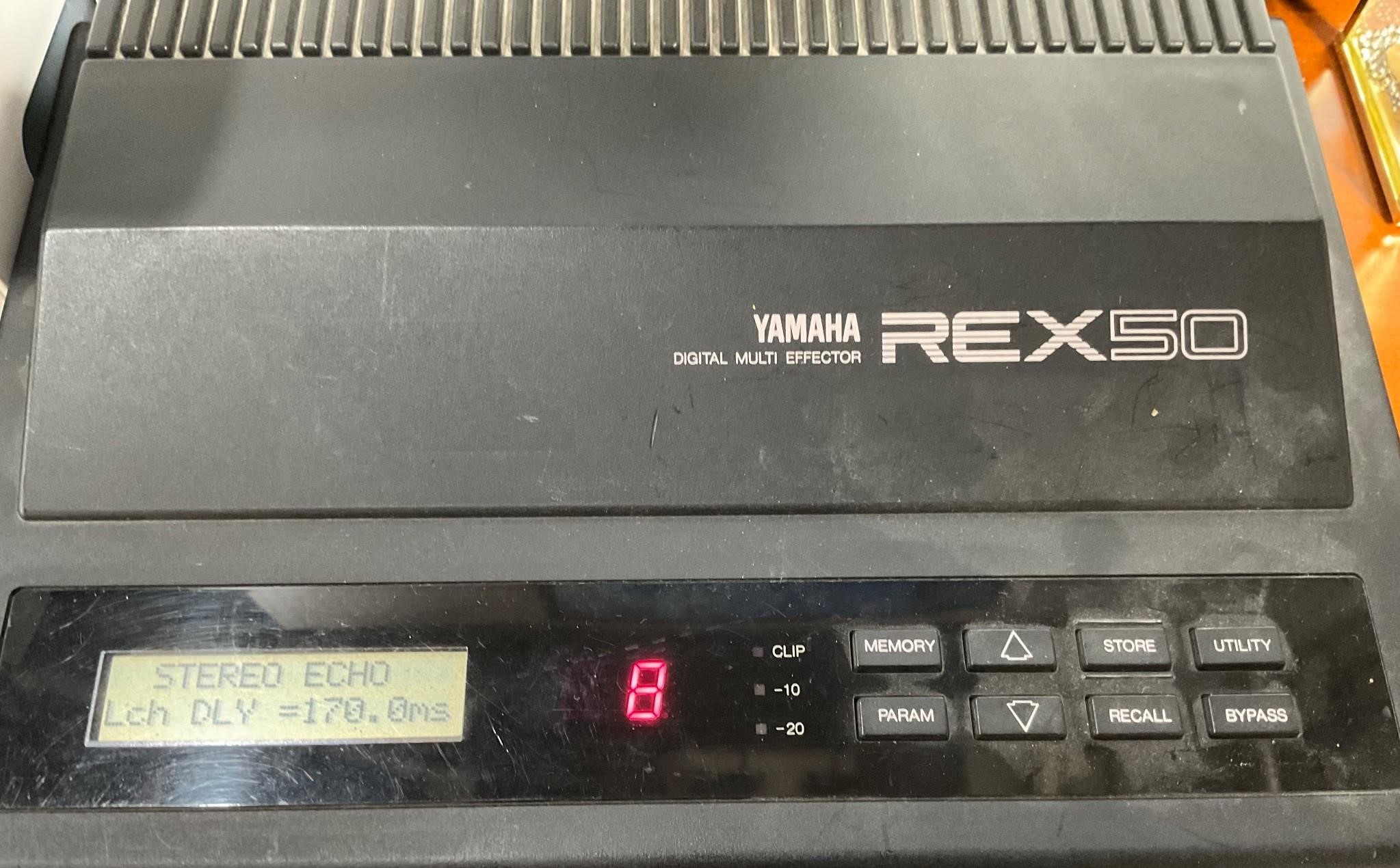 Yamaha Digital Multi Effector REX50 Powers On