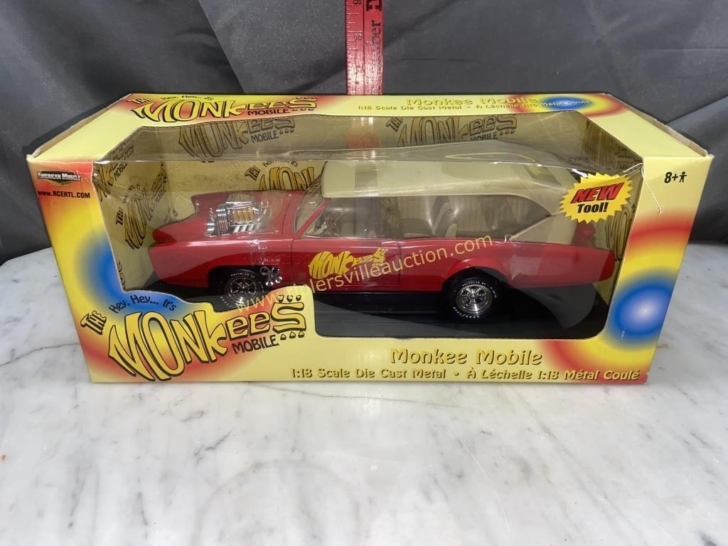 Ertl american muscle The Momees mobile 1:18 scale
