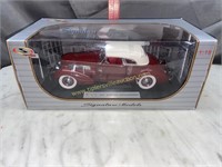 Signature models 1937 Cord 812 supercharged 1:18