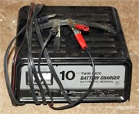 Schumacher SE-40MA 10amp Battery Charger