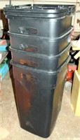 Lot 4 NEW Rubbermaid Roughneck 50 Gallon Trash Can