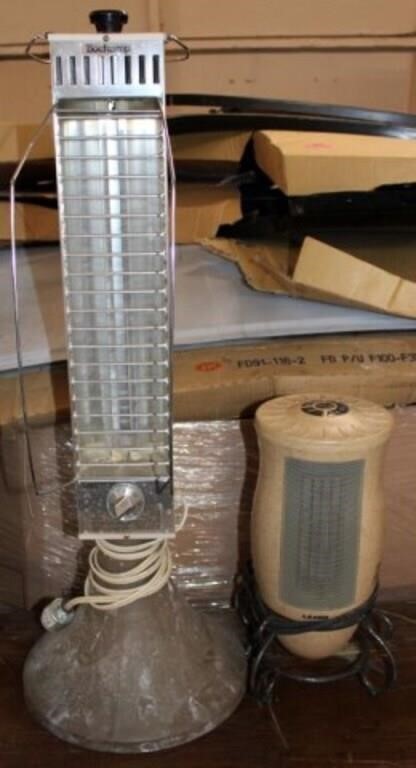 Lot of 2 Electric Space Heaters