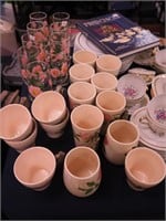 Eight Desert Rose tumblers; two Grande mugs;