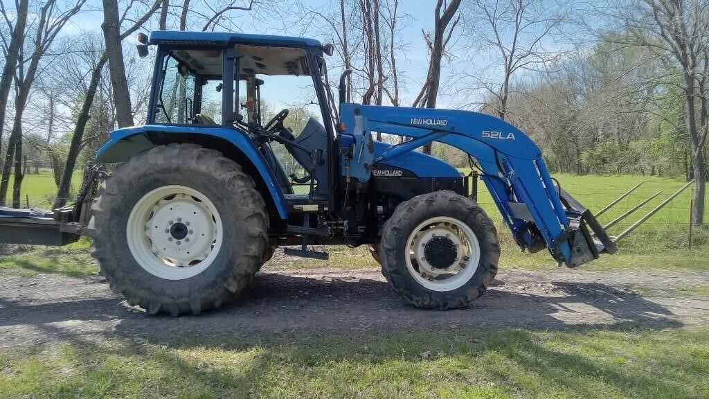 New Holland TL90 4wd Cab Tractor / 1999-2004