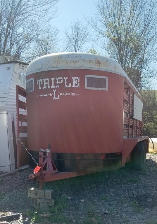 Triple L Tandem Axle Stock Trailer