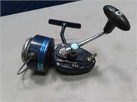 vintage MITCHELL 410a BlueEd Spinning FIshing Reel