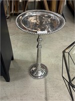 Contemporary Metal Serving/End Stand