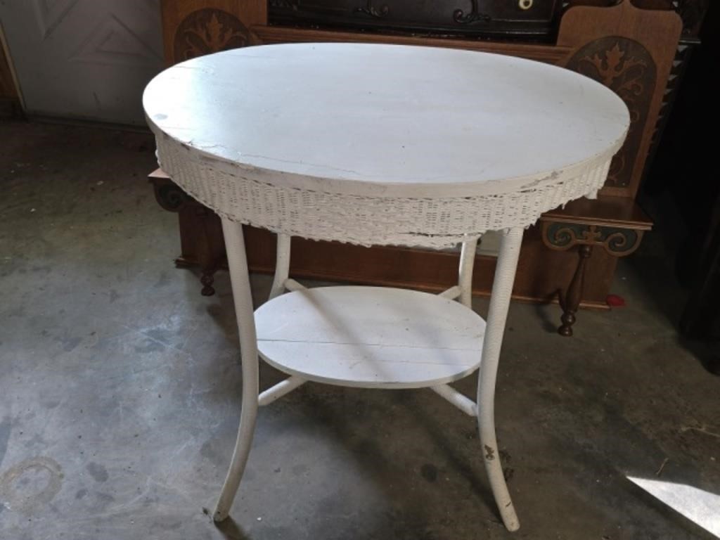 White Wicker Oval Table
