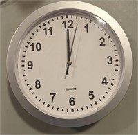 Silent Wall Clock Non-Ticking Decor Digital Quartz
