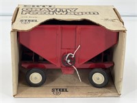 Gravity Feed Wagon1/16 scale
