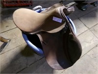 Small English saddle