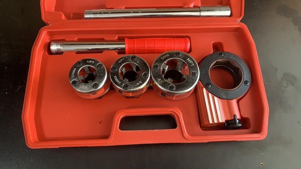 Central Forge Pipe Threading Kit 1/2 to 3”