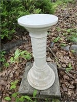 Ceramic Outdoor Pillar Deco