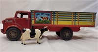 Vintage Marx Farm Truck toy with cow
