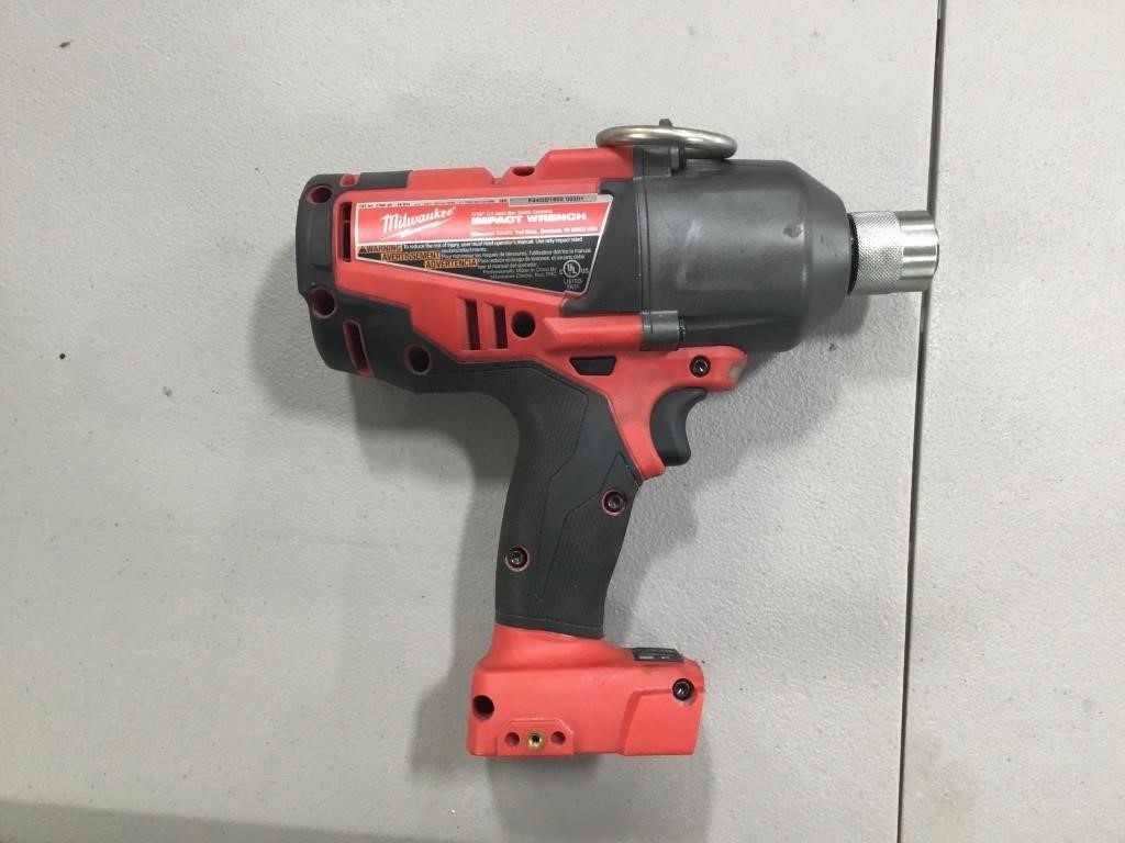Milwaukee impact wrench no batteries not tested